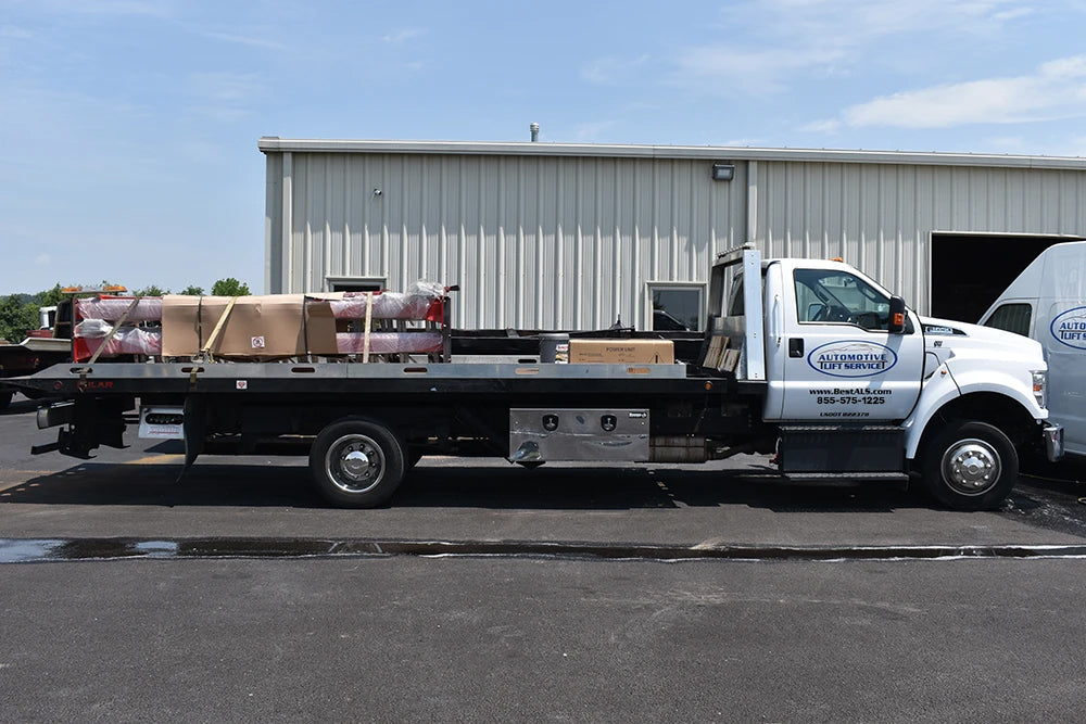 Automotive Lift Service service truck